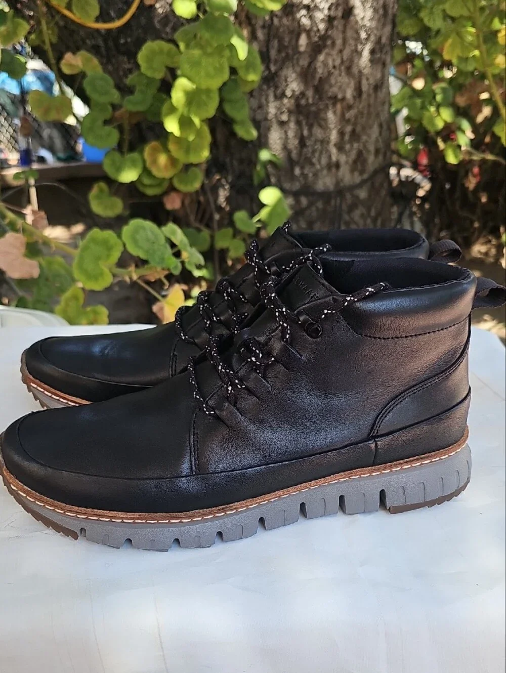 Cole Haan Black Leather Chukka Boots with Tan Accents